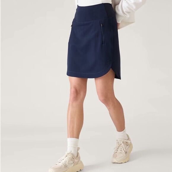 Athleta Fairway High Rise Golf 18" Skort Built in Shorts Navy Blue- Size XS